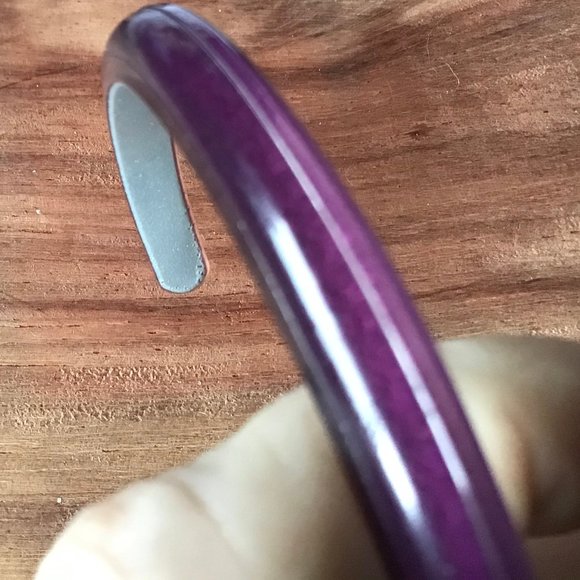 Glassy Grape Skinny Bracelet - Picture 3 of 4